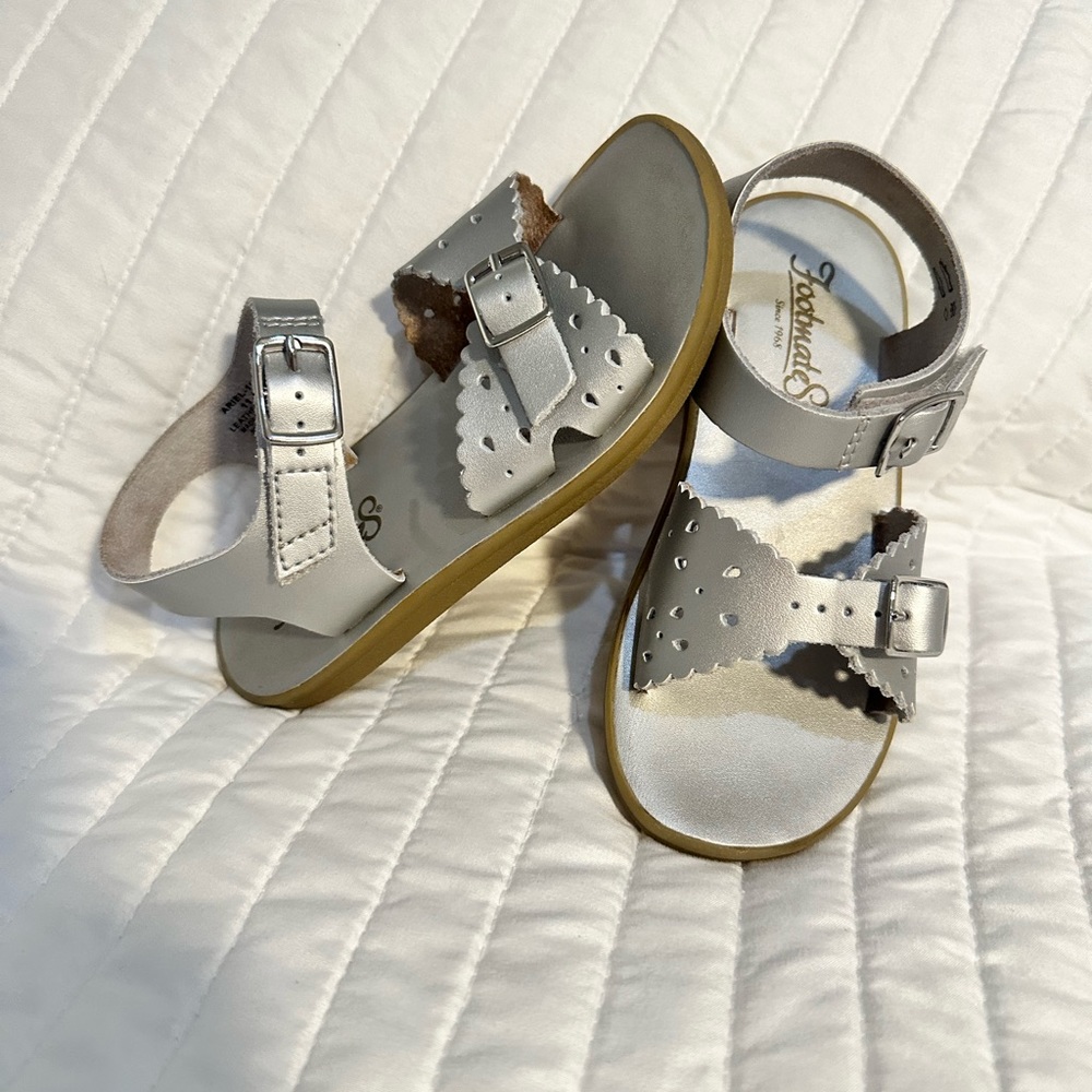 Footmates sandals size 11